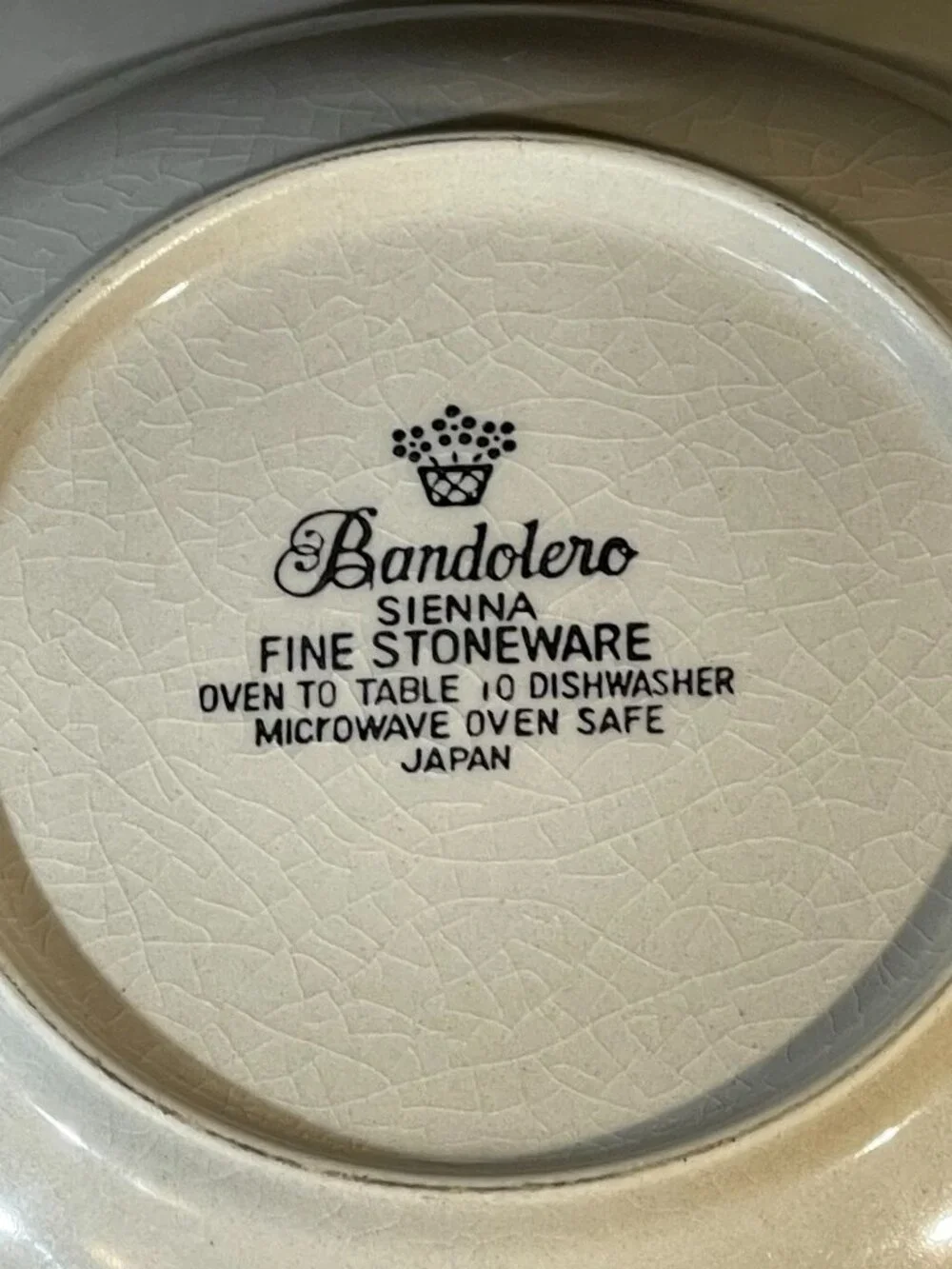 Bandolero sienna serving